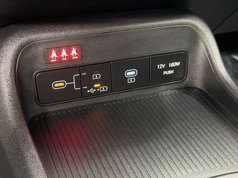 Used 2026 Hyundai Kona SE AWD/4WD image 24