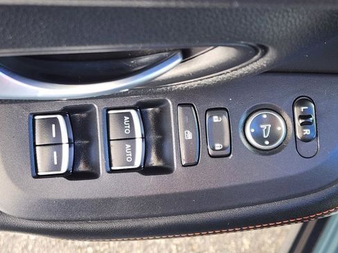 Used 2024 Honda HR-V Sport image 18