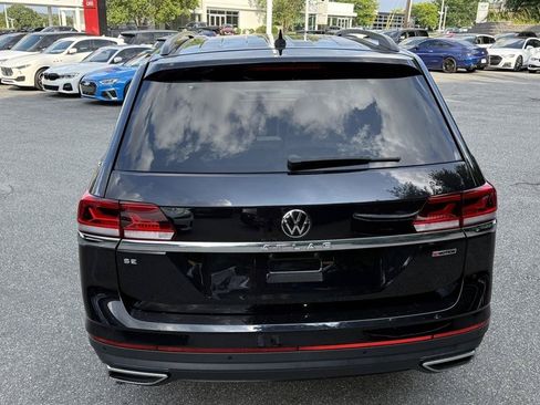 Used 2022 Volkswagen Atlas SE w/ Panoramic Sunroof Package AWD/4WD image 16