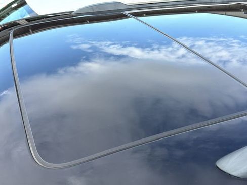 Used 2021 Jeep Grand Cherokee Limited w/ Luxury Group II image 6