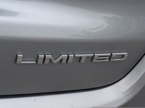 Used 2019 Jeep Compass Limited FWD image 6