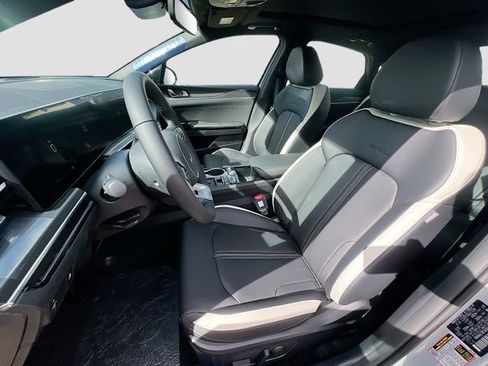 New 2026 Kia K5 GT-Line image 22