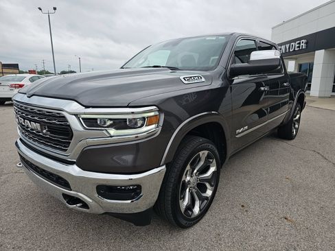 Used 2022 RAM 1500 Limited AWD/4WD image 3
