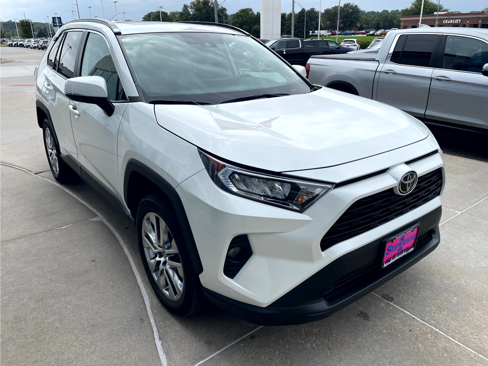 Used 2021 Toyota RAV4 XLE Premium AWD/4WD image 4