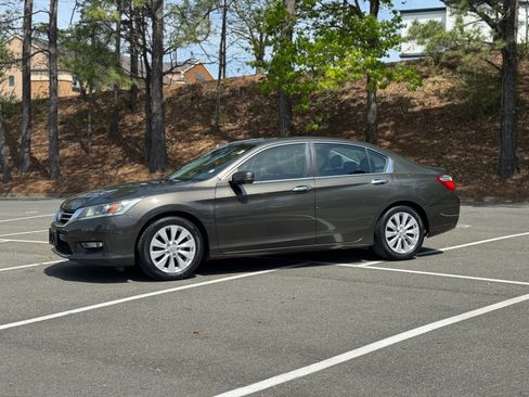 Used 2013 Honda Accord EX-L image 5