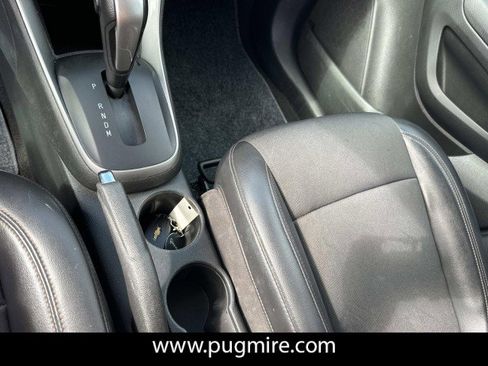 Used 2017 Chevrolet Trax LT w/ LT Convenience Package image 32