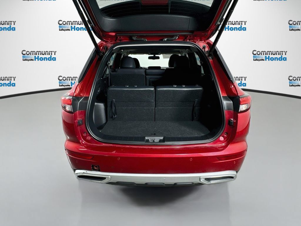 Used 2022 Mitsubishi Outlander SE AWD/4WD image 38