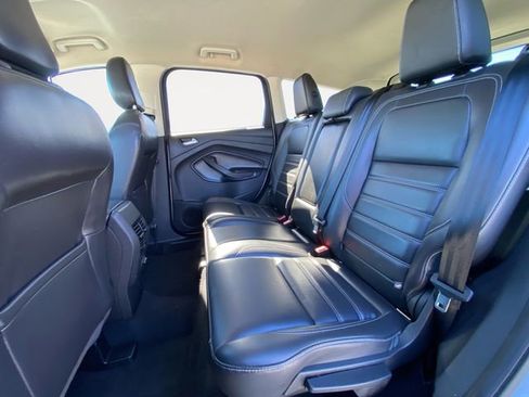 Used 2019 Ford Escape SEL image 13