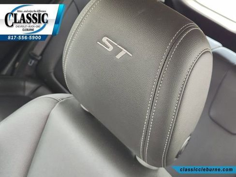 Used 2024 Buick Encore GX Sport Touring w/ Comfort Package AWD/4WD image 16