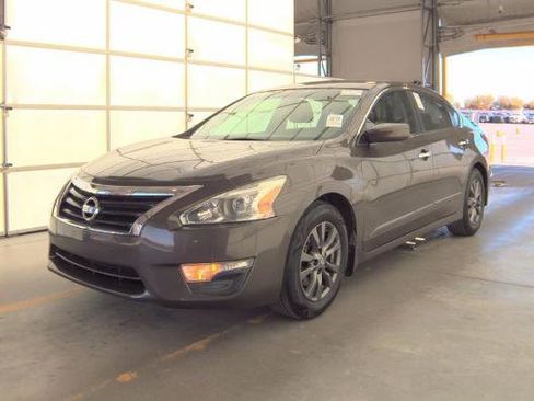 Used 2015 Nissan Altima 2.5 S w/ Special Edition Package image 1