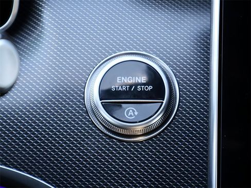 New 2026 Mercedes-Benz C 300 4MATIC Sedan image 22