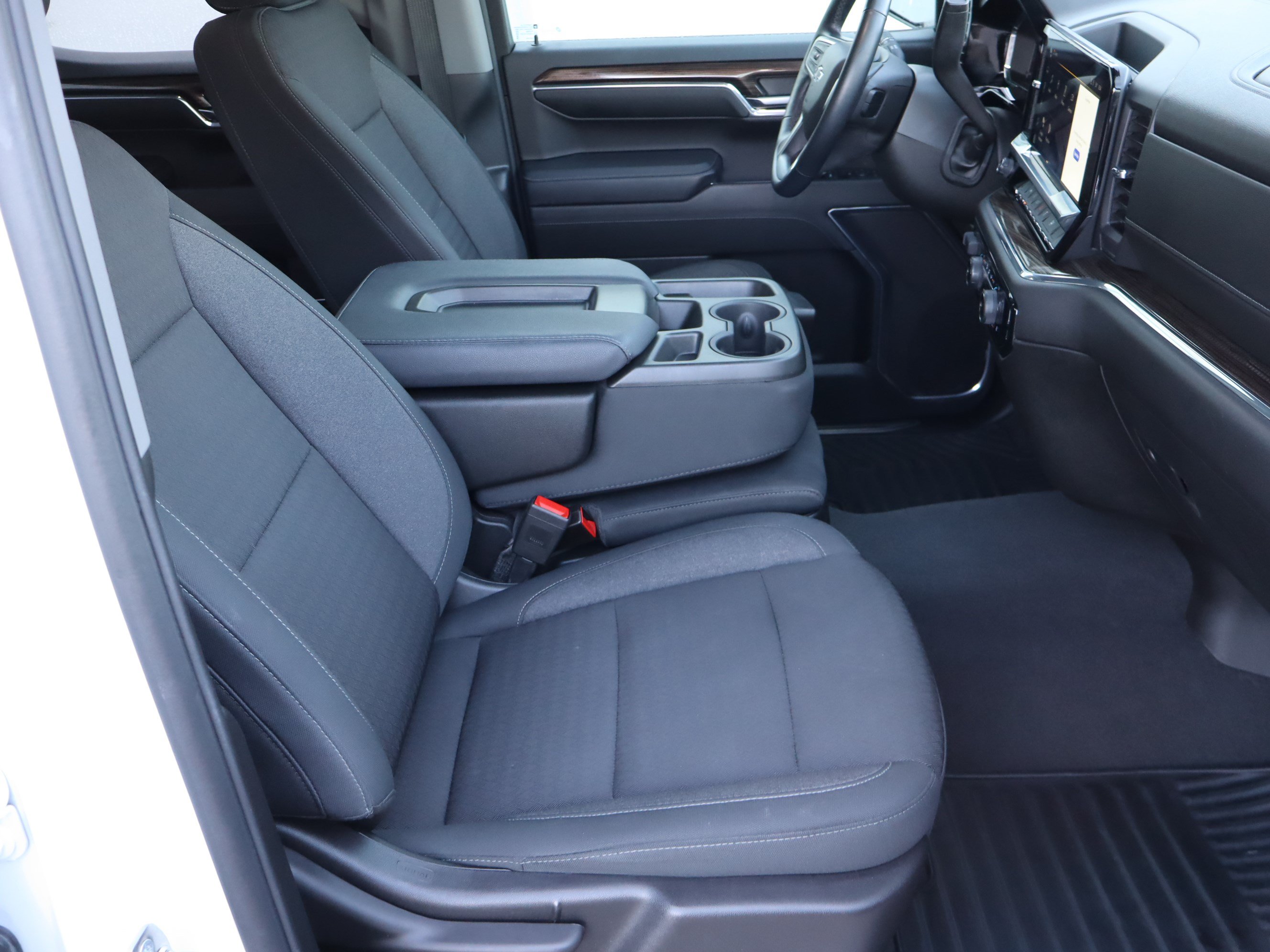 Used 2023 Chevrolet Silverado 1500 RST AWD/4WD image 34