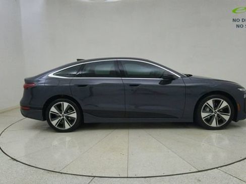 Used 2025 Audi A6 e-tron Premium Plus w/ Premium Plus RWD image 65
