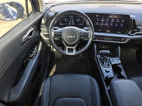 Certified 2023 Kia Sportage EX image 19