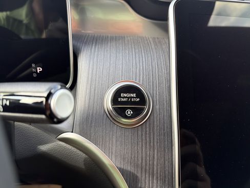 New 2026 Mercedes-Benz GLC 300 4MATIC image 19