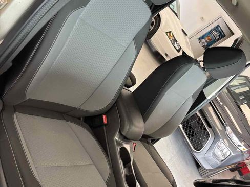 Used 2017 Ford C-MAX SE image 22