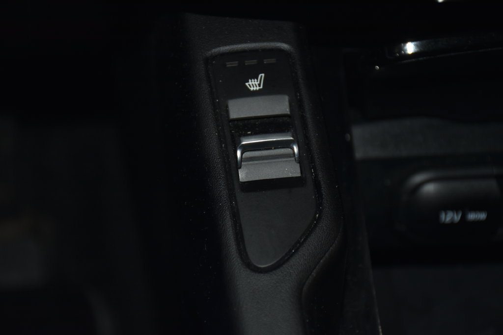 Used 2025 Kia Telluride S FWD image 28