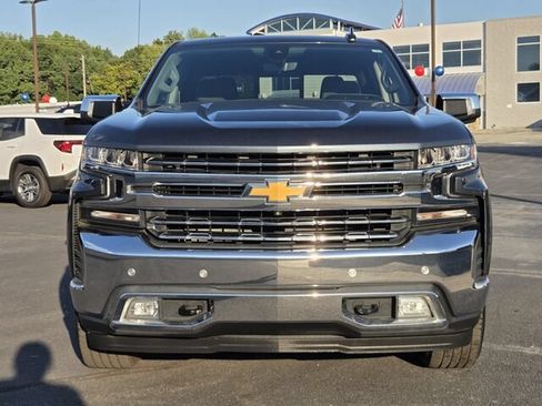 Used 2020 Chevrolet Silverado 1500 LTZ w/ LTZ Plus Package AWD/4WD image 2