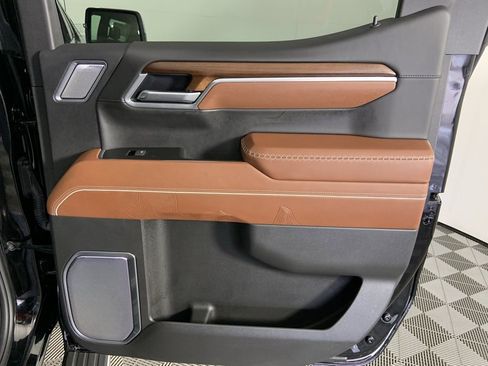 Used 2025 GMC Sierra 1500 Denali Ultimate image 30