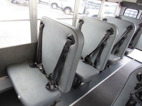 Used 2007 Chevrolet Express 3500 w/ School Bus Package image 17