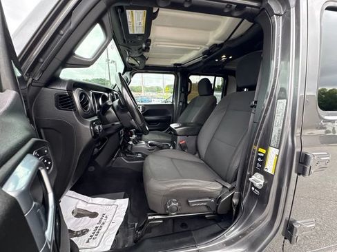 Used 2021 Jeep Gladiator Sport AWD/4WD image 11