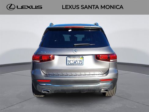 Used 2022 Mercedes-Benz GLB 250 w/ Premium Package Lite image 6