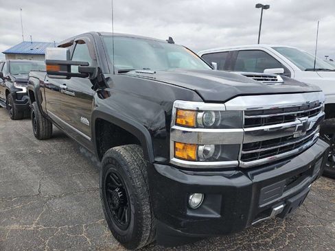 Used 2018 Chevrolet Silverado 3500 High Country AWD/4WD image 2
