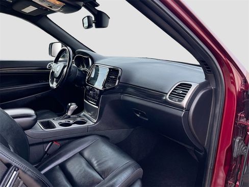 Used 2019 Jeep Grand Cherokee Limited image 29