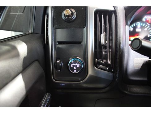 Used 2017 Chevrolet Silverado 1500 LT w/ All Star Edition image 30