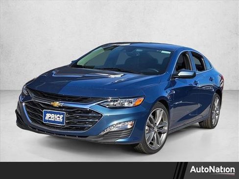 Used 2024 Chevrolet Malibu LT image 1