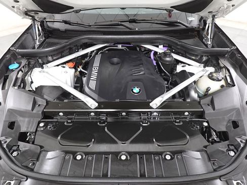Used 2025 BMW X5 xDrive40i image 33