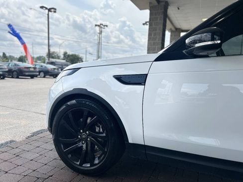 Used 2019 Land Rover Discovery HSE Luxury AWD/4WD image 8