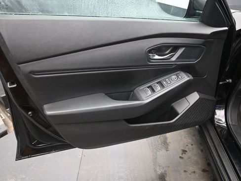 Used 2024 Honda Accord EX image 12