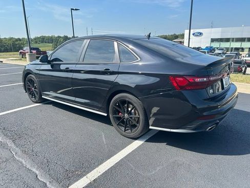 Used 2025 Volkswagen Jetta GLI Autobahn w/ GLI Black Package FWD image 5