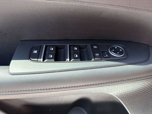 Used 2023 Kia Forte GT-Line w/ GT-Line Premium Package FWD image 24