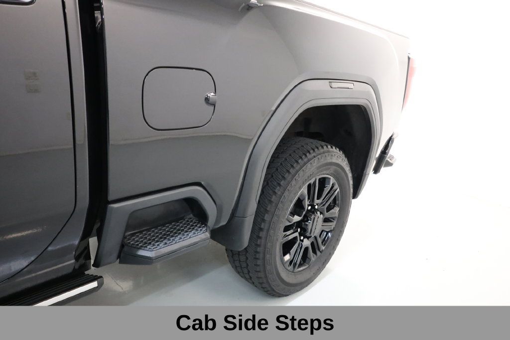 Used 2023 GMC Sierra 2500 Denali w/ Denali Black Diamond Edition AWD/4WD image 52