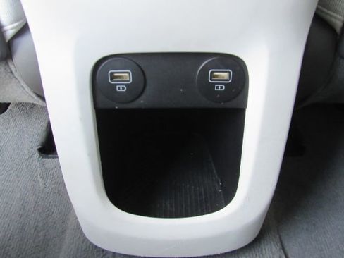 Used 2023 Hyundai Ioniq 5 Limited w/ Cargo Package image 33