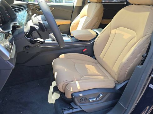 Certified 2025 Audi Q8 Prestige AWD/4WD image 17