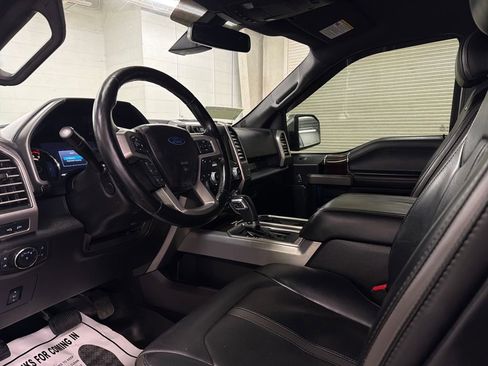 Used 2017 Ford F150 Platinum image 4