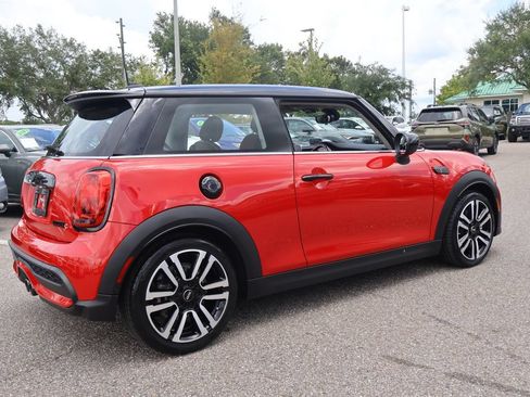 Used 2024 MINI Cooper S FWD image 9