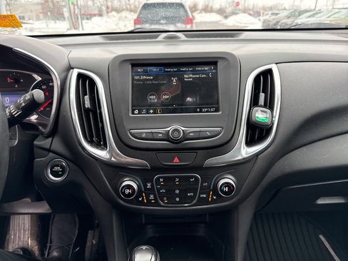 Used 2019 Chevrolet Equinox LT image 9