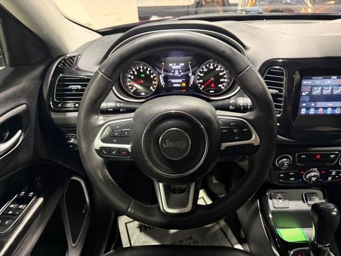 Used 2021 Jeep Compass Latitude w/ Sun and Sound Group FWD image 21