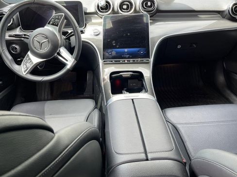 Used 2023 Mercedes-Benz C 300 Sedan image 7