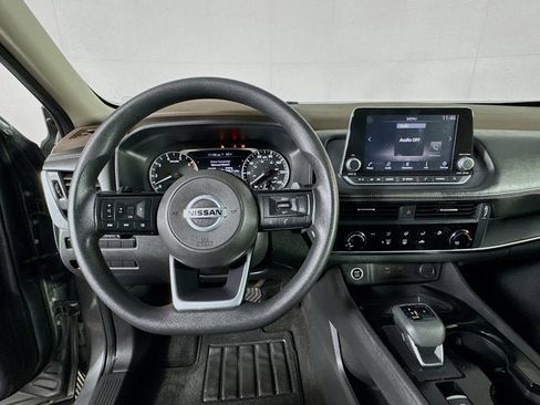 Used 2021 Nissan Rogue S image 10