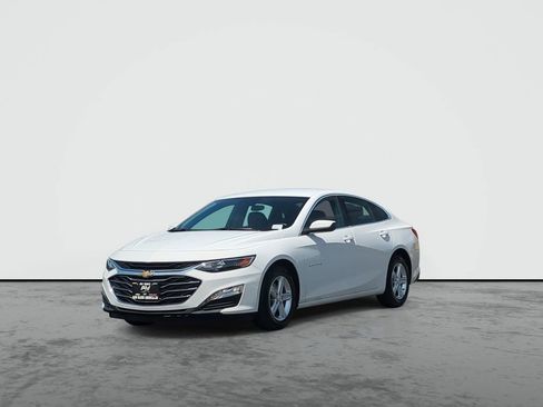 Used 2024 Chevrolet Malibu LT FWD image 4