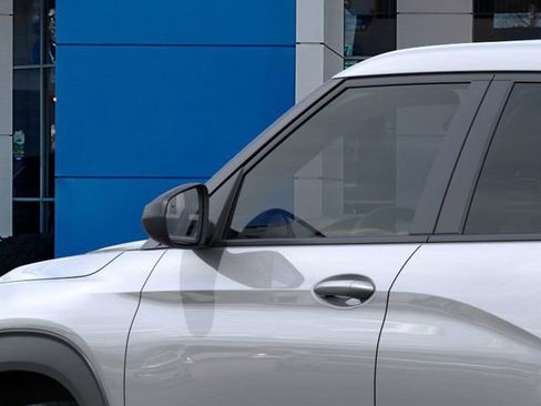 New 2026 Chevrolet TrailBlazer LS image 12