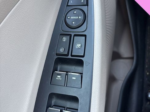 Used 2016 Hyundai Tucson Limited w/ Option Group 03 image 11