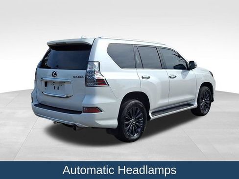 Used 2022 Lexus GX 460 Premium w/ Premium Package AWD/4WD image 7