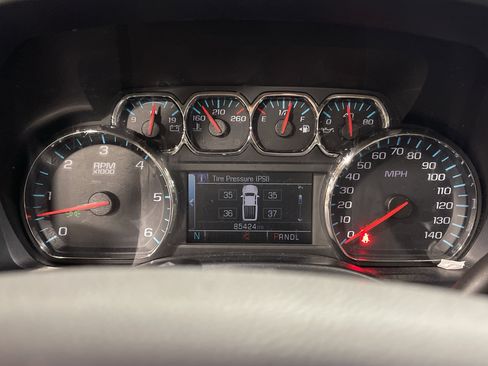 Used 2019 Chevrolet Silverado 1500 LT image 21