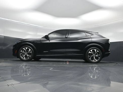 Used 2023 Ford Mustang Mach-E Premium RWD image 7